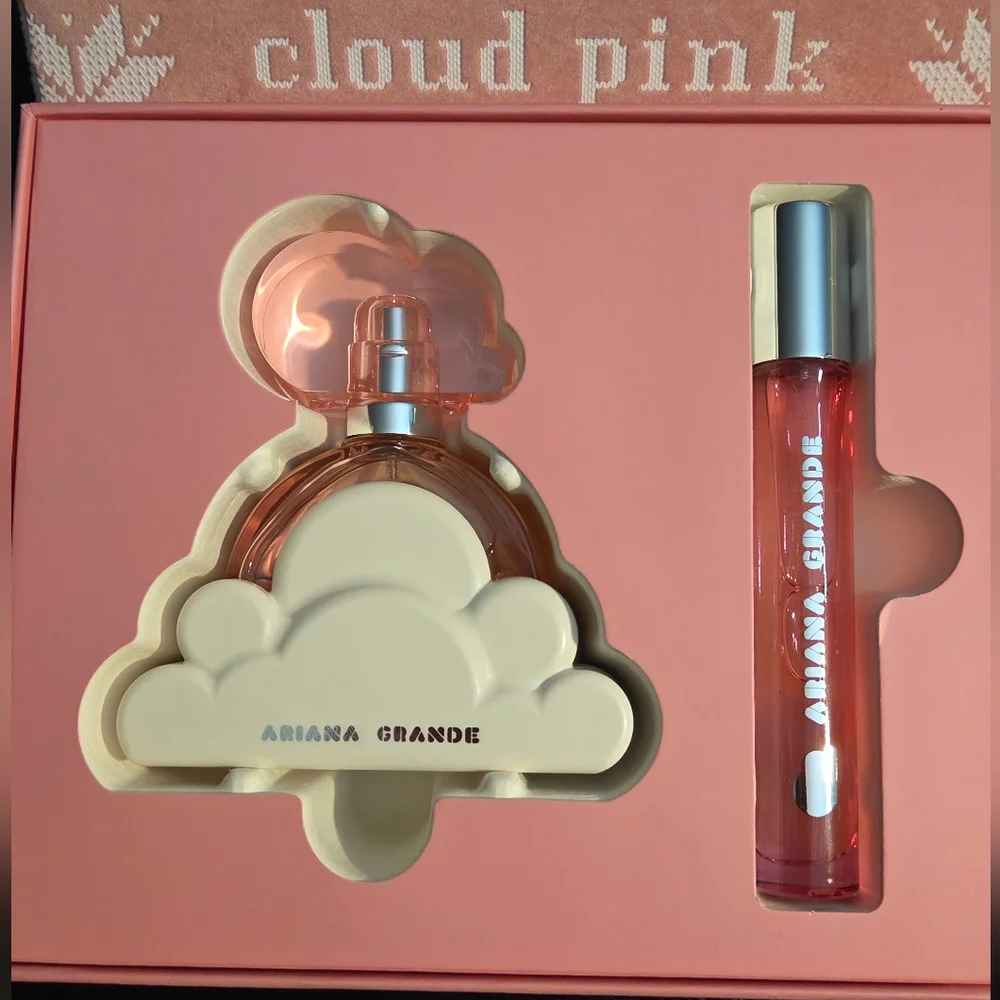 Ariana Grande Cloud Pink Gift Set